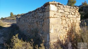 Foto de Propiedad en Mazaleón, cerca del río Matarraña. en venta con buen acceso