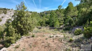 Gran finca de 94 hectáreas en Peñarroya de Tastavins. en venta con agua