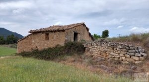 Vendemos Finca con casa de piedra en Fuentespalda. con tranquilidad