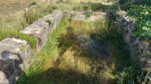 Finca en Fuentespalda con masía de adobe. para vender