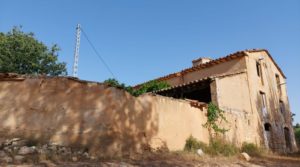 Gran propiedad en Mas de Las Matas, Maestrazgo de Teruel. en venta con agua abundante por 96.000€