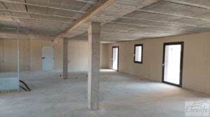 Finca de 7000 m2. en Alcañiz con taller de escultura. para vender