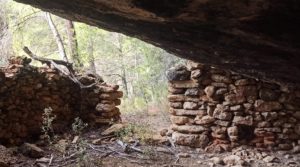 Foto de Finca de 22 hectáreas ubicada en el termino de Fórnoles. en venta con posibilidad de conectarse a la red de pública de agua