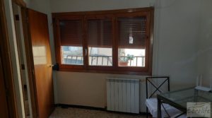 Casa en Caspe. en oferta con garaje por 80.000€