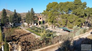 Finca rústica situada a menos de 3 km. de la ciudad de Caspe.