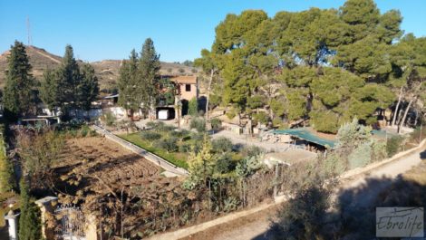 Finca rústica situada a menos de 3 km. de la ciudad de Caspe.