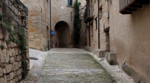 Casa en el centro histórico de Valderrobres. para vender con casa por 75.000€