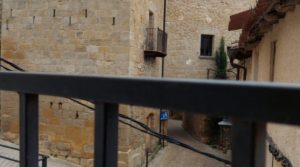 Detalle de Casa en el centro histórico de Valderrobres. con casa por 75.000€