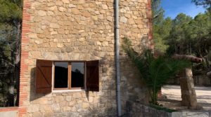 Foto de Gran propiedad en Torre del Compte, muy cerca del río Matarraña. en venta
