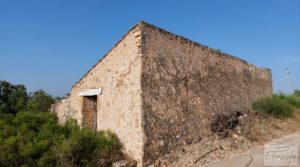 Vendemos Finca de 7 hectáreas en Els Guiamets, comarca del Montsant-Priorat. con almacén